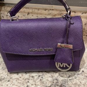 Michael Kors Crossbody
